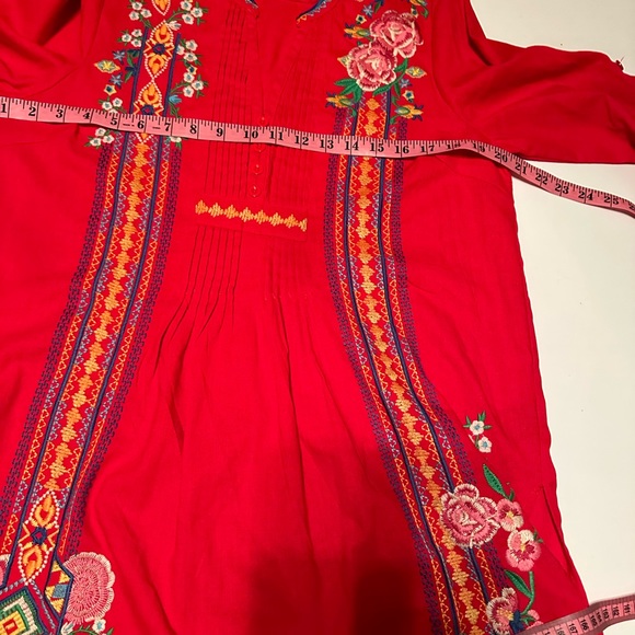 Calessa Red/Multicolored Embroidered Floral Cotton/Linen Boho V-Neck Top NWT S - Picture 3 of 16